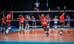Apostas em vôlei, jogador no ataque